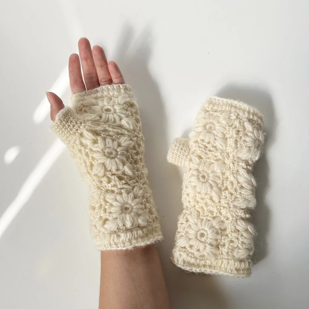Crochet Wool Fingerless Gloves Cream Floral Fleece Lined Handmade Nepal Boho